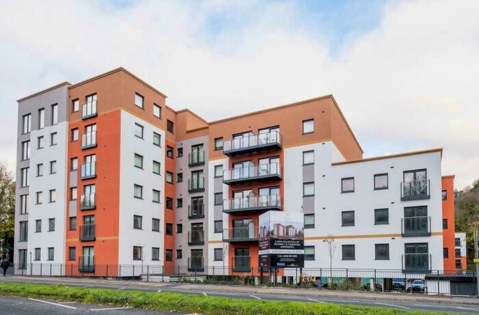 2 Bedroom Flat To Rent In DovePark, Whyteleafe House, Well Farm Road, Whyteleafe, CR3