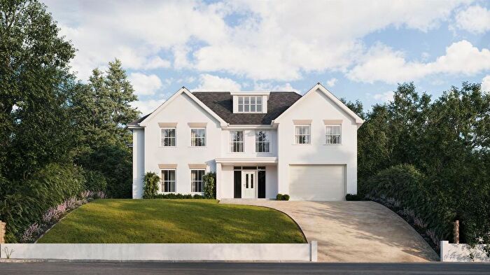 5 Bedroom Detached House For Sale In Howards Wood Drive, Gerrards Cross, SL9