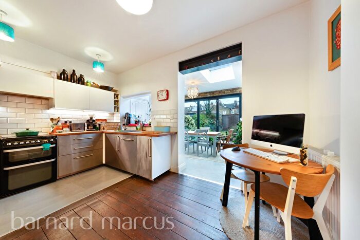 3 Bedroom Property To Rent In Fernthorpe Road, London, SW16