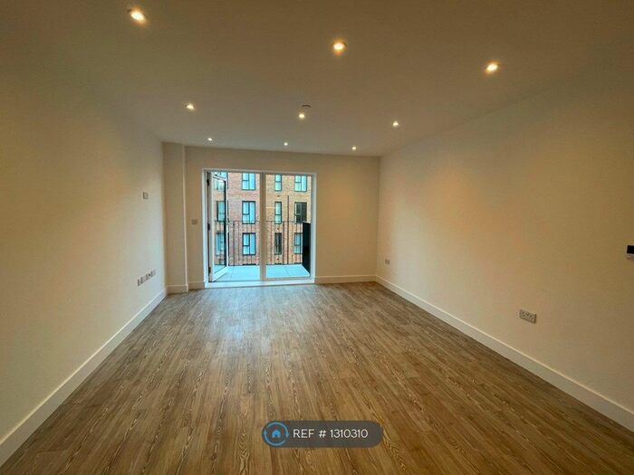 1 Bedroom Flat To Rent In Dacorum Way, Hemel Hempstead HP1