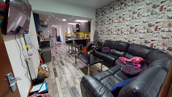 6 Bedroom House To Rent In Hubert Road, Selly Oak, B29