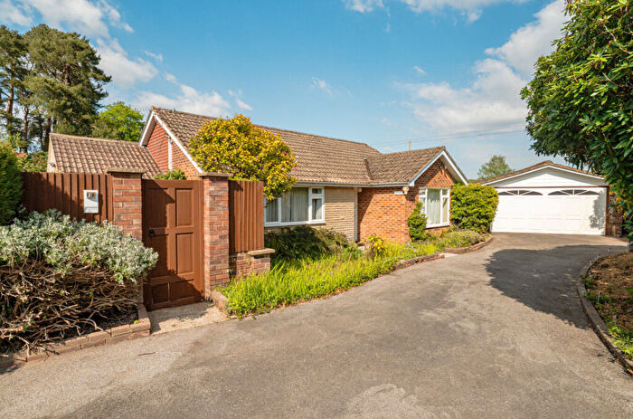 3 Bedroom Bungalow For Sale In Heath Close, Hindhead, Surrey, GU26