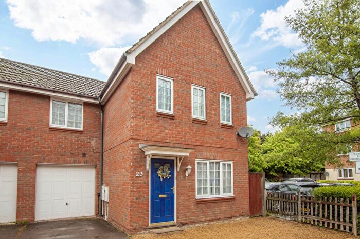 3 Bedroom Semi-Detached House For Sale In Copenhagen Way, Norwich, NR3