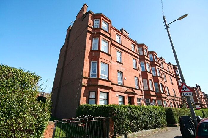 2 Bedroom Flat To Rent In Craigpark, Dennistoun, Glasgow, G31