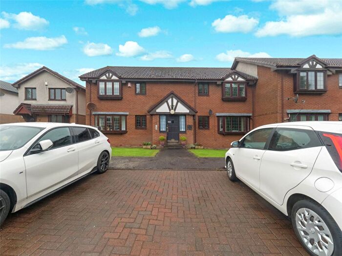 2 Bedroom Flat For Sale In Duncryne Place, Bishopbriggs, Glasgow, East Dunbartonshire, G64