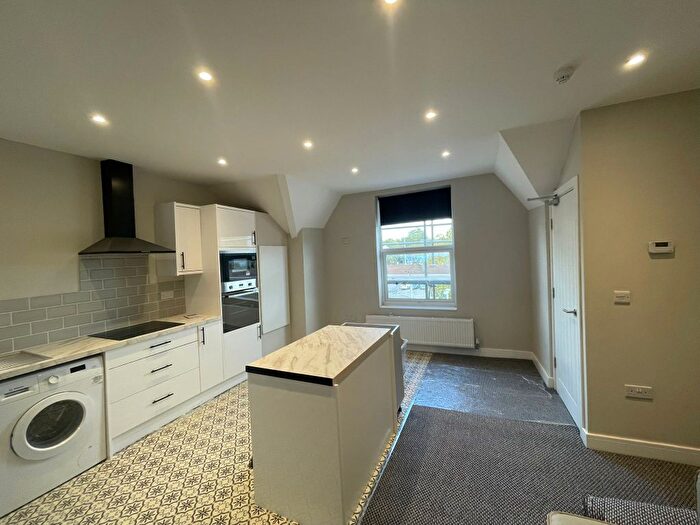 2 Bedroom Flat To Rent In Noel Street, Nottingham, NG7