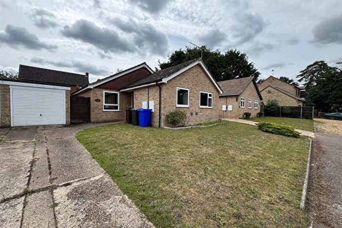 3 Bedroom Detached Bungalow For Sale In Bracken Rise, Brandon, IP27