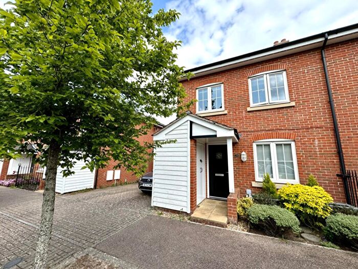 3 Bedroom Semi-Detached House For Sale In Damson Drive, Hartley Wintney, RG27