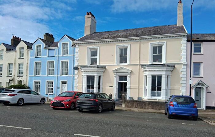 5 Bedroom Town House For Sale In West End, Beaumaris, LL58