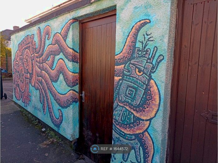 2 Bedroom Flat To Rent In Ridgeway Road, Bristol, BS16