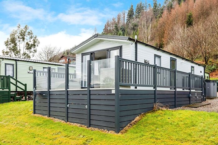 2 Bedroom Mobile/park Home For Sale In Drimsynie Holiday Village, Lochgoilhead, Cairndow, PA24