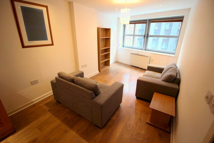 2 Bedroom Flat To Rent In Montana House, Piccadilly, Manchester, M1