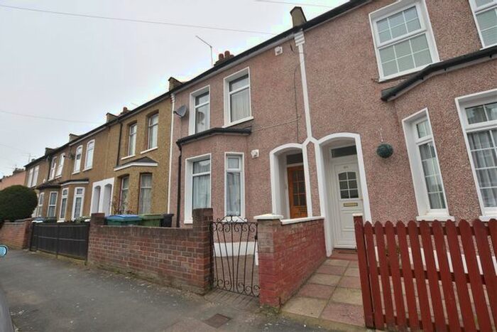 3 Bedroom Property To Rent In Kings Avenue, Watford, Hertfordshire, WD18