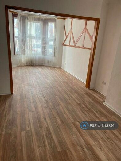 3 Bedroom Terraced House To Rent In North Road, London, N9