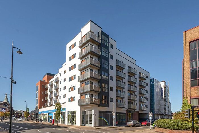 1 Bedroom Flat To Rent In Stanley Road, Wimbledon, London, SW19