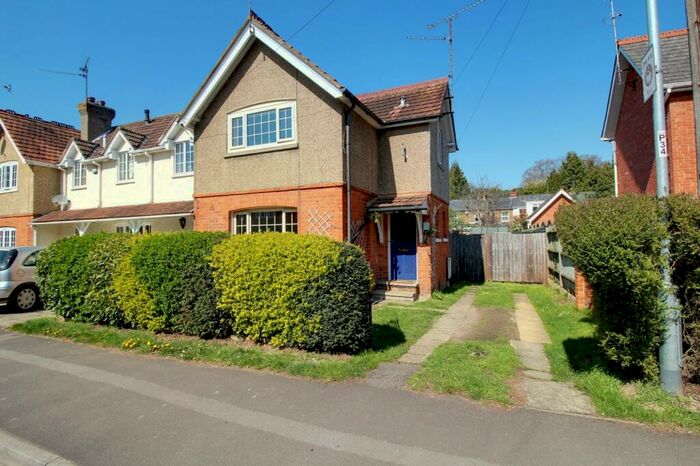 2 Bedroom End Of Terrace House To Rent In Braybrooke Road, Wargrave, RG10