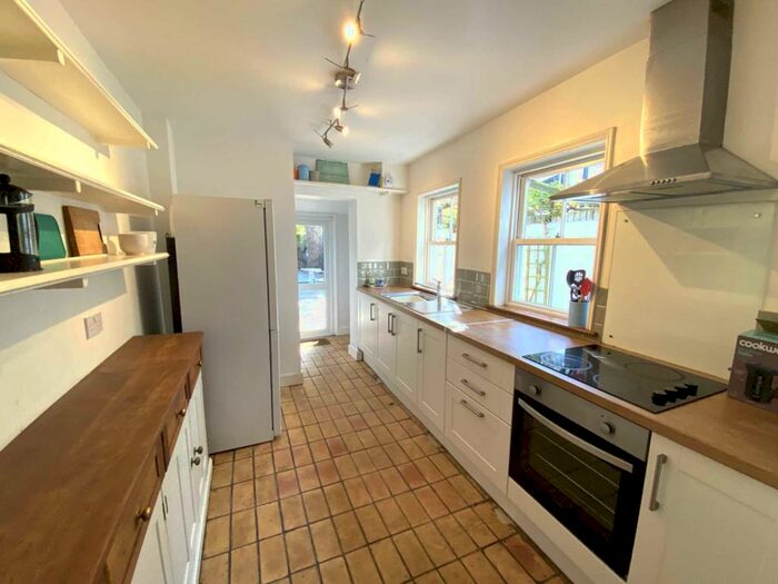 4 Bedroom Terraced House To Rent In St Johns Lane, Canterbury, CT1