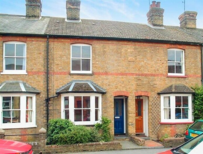 2 Bedroom House To Rent In George Street, Berkhamsted, HP4