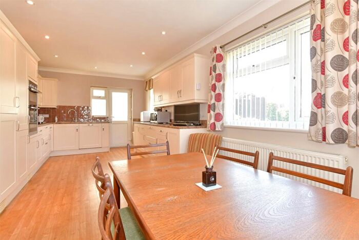 3 Bedroom Detached Bungalow For Sale In Nursery Avenue, Bearsted, Maidstone, Kent, ME14