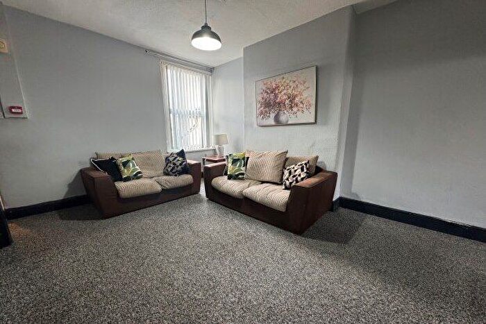 3 Bedroom Flat To Rent In Church Road, Liverpool, L15