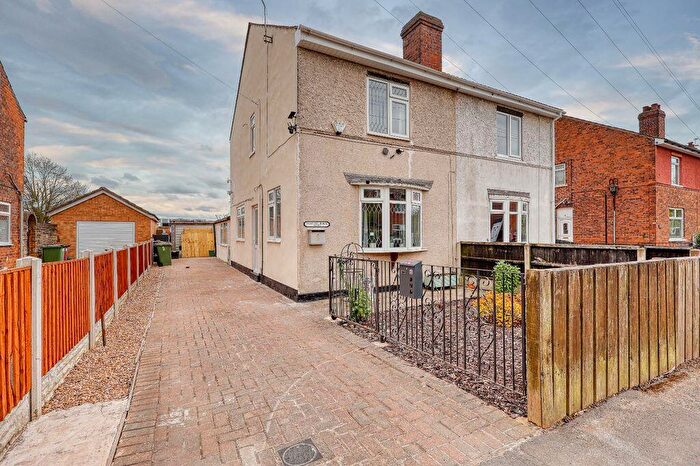 2 Bedroom Semi Detached House For Sale In Long Road, Scunthorpe, DN15