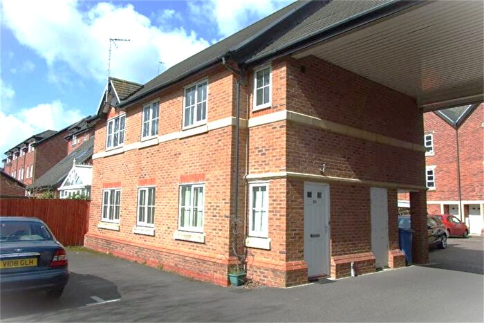 2 Bedroom Flat For Sale In Springbank Gardens, Lymm, WA13