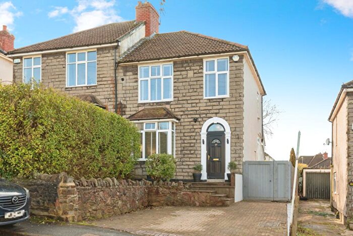 3 Bedroom Semi Detached House For Sale In Croomes Hill, Bristol, BS16