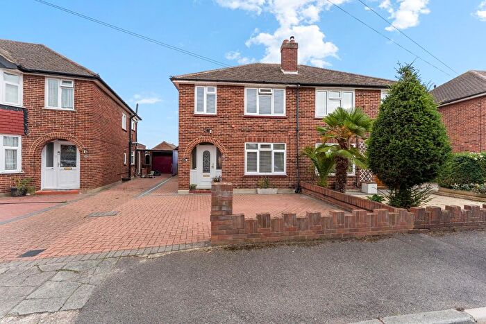 3 Bedroom Semi-Detached House For Sale In Lodge Way, Ashford, TW15