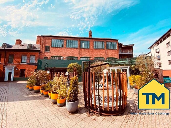 2 Bedroom Flat For Sale In New Buildings, Coventry, CV1