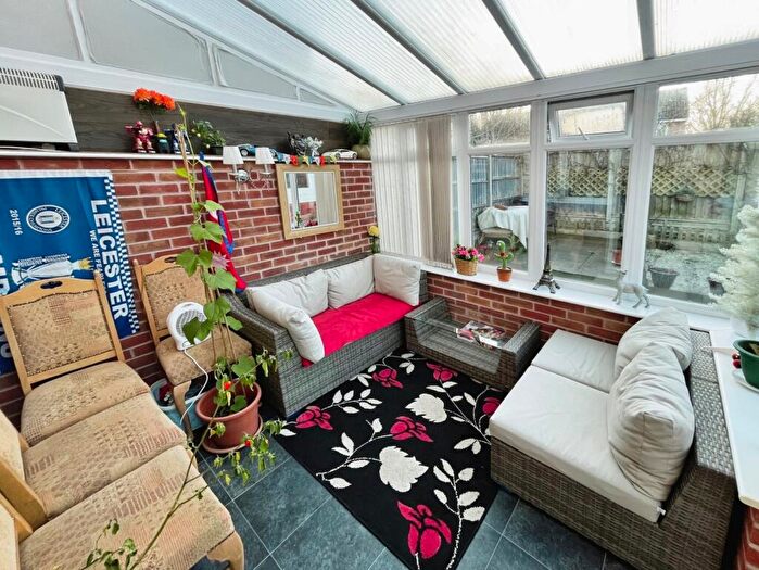 2 Bedroom Semi-Detached House For Sale In Warren Drive, Leicester, Leicestershire, LE4