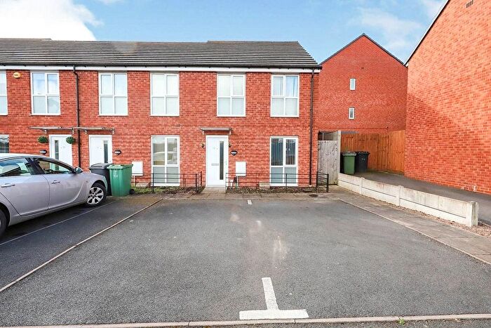 3 Bedroom Semi-Detached House To Rent In Gordon Street, Wolverhampton, West Midlands, WV2