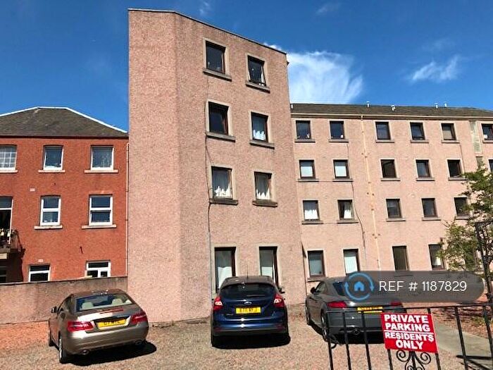 1 Bedroom Flat To Rent In Abbey Lane, Edinburgh, EH8