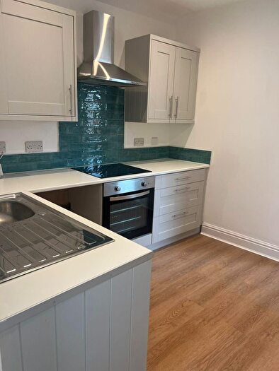 2 Bedroom Flat To Rent In Siloh Road, Plasmarl, SA1