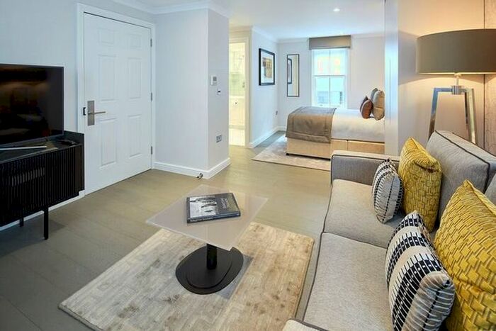 Studio To Rent In Bow Lane, London, EC4M