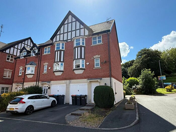 4 Bedroom Terraced House To Rent In Freshwater View, Northwich, CW8