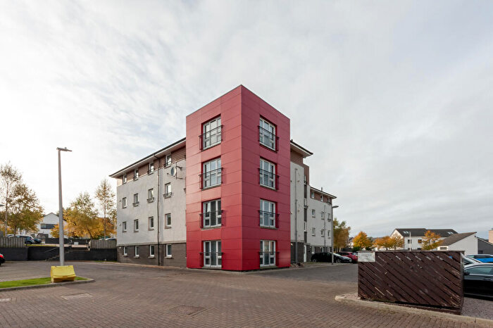 2 Bedroom Flat For Sale In Goodhope Park, Mugiemoss, Aberdeen, AB21