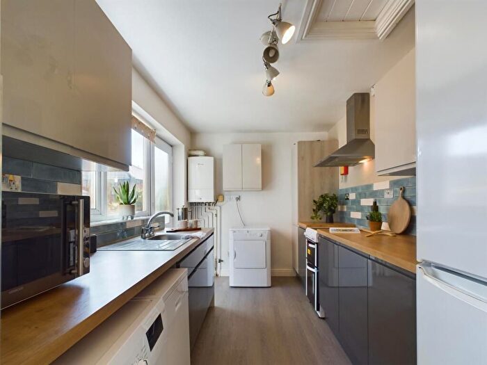 6 Bedroom Flat To Rent In West Parade, Lincoln, LN1