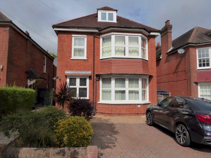 2 Bedroom Flat To Rent In Northampton Road, Addiscombe, Croydon CR0