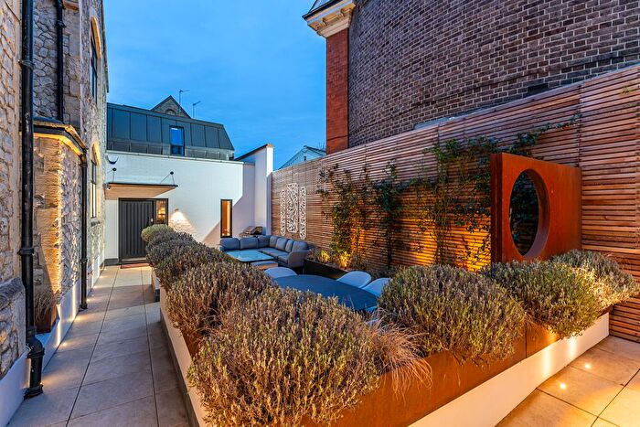 4 Bedroom Detached House For Sale In St. John's Hill, London, SW11