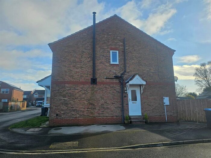 2 Bedroom Property To Rent In Horner Avenue, York, YO61