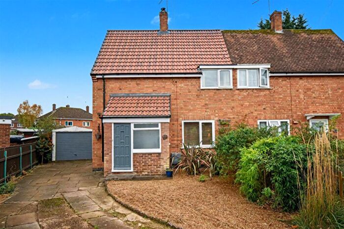 3 Bedroom Semi Detached House For Sale In Irving Grove, Corby, NN17