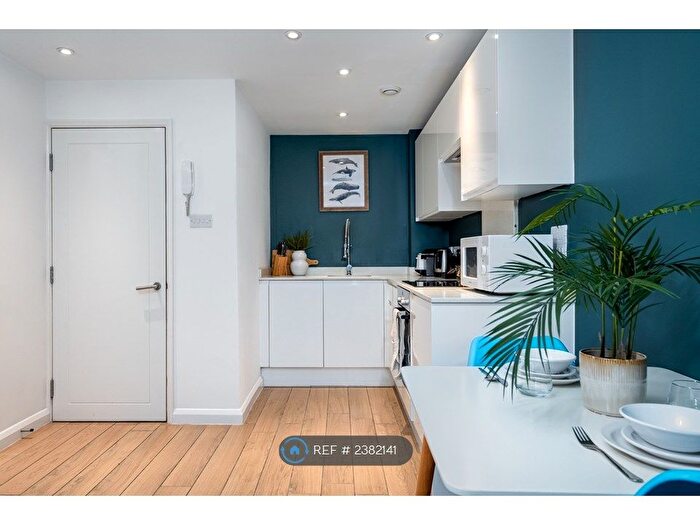 Studio To Rent In Alison Court, Bristol, BS8