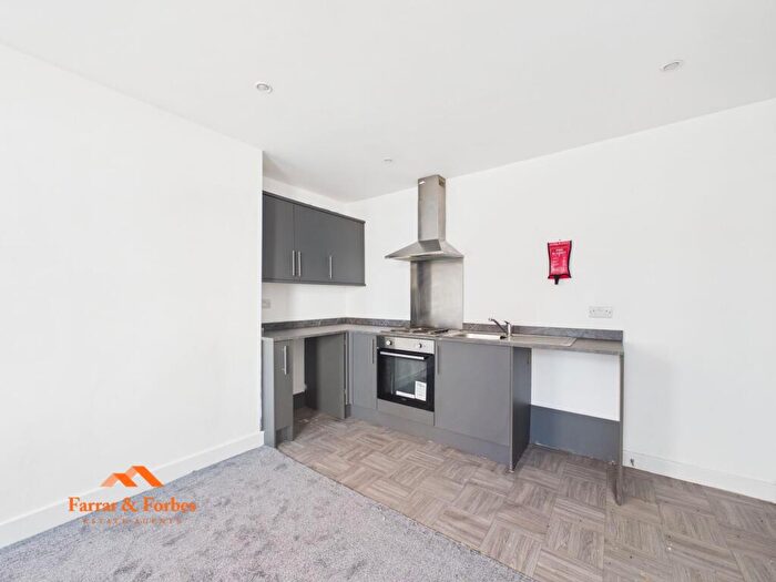 1 Bedroom Flat To Rent In Hargreaves Street, Burnley, BB11