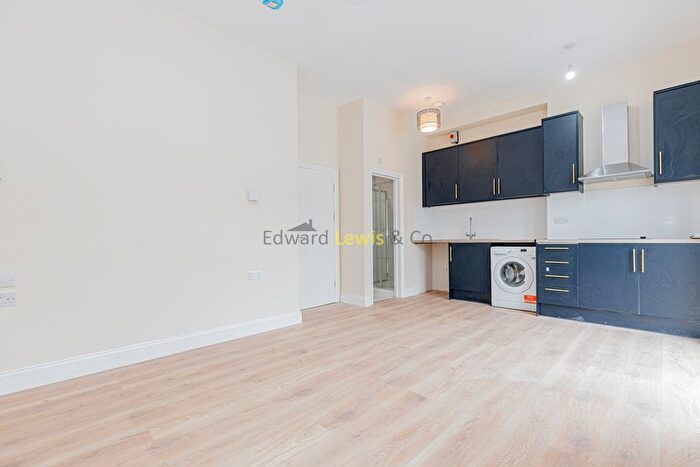 1 Bedroom Studio To Rent In Stroud Green Road, London, N4