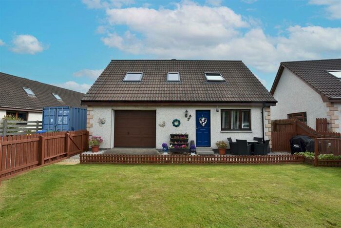 2 Bedroom Detached House For Sale In Fyrish View, Sunderland Place, Alness, IV17