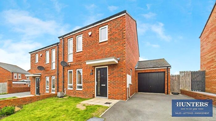 3 Bedroom Semi-Detached House For Sale In Grasmoor View, Downhill, Sunderland, SR5
