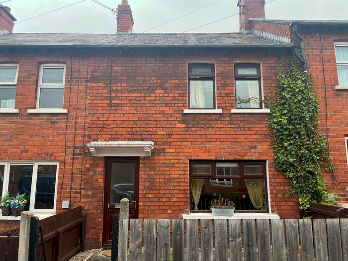2 Bedroom Terraced House To Rent In Whitehall Parade, Belfast, BT7