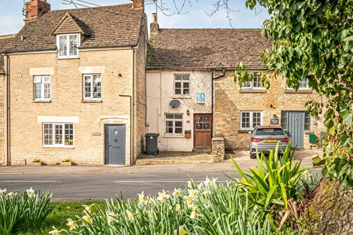 2 Bedroom Terraced House For Sale In New Church Street, Tetbury, GL8