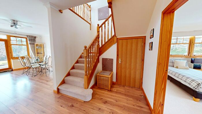 4 Bedroom Detached House For Sale In Bunarkaig, Spean Bridge, PH34