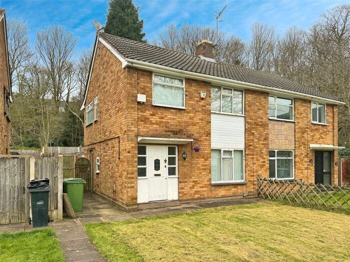 3 Bedroom Semi-Detached House To Rent In Langstone Road, Dudley, West Midlands, DY1
